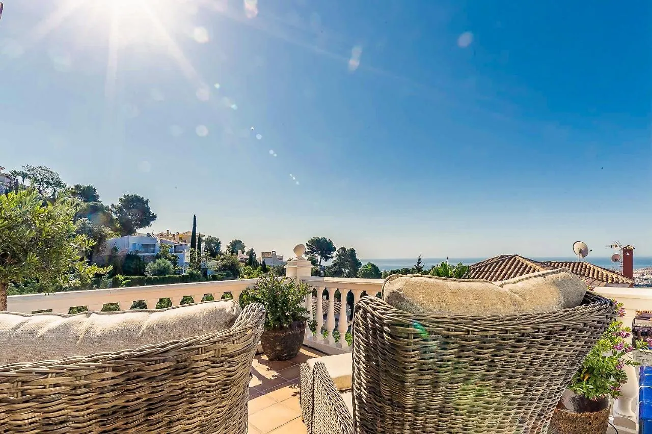 64-Luxury Villa With Jacuzzi & Pool In Mijas!